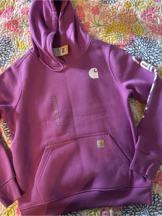Carhartt Tops - NWT medium Women's Carhartt Graphic Sleeve Pullover Sweatshirt